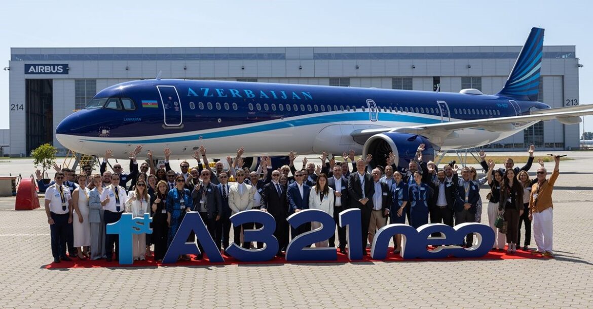 AerCap Azerbaijan Airlines, Airbus A321neo Azerbaijan Airlines, AZAL A321neo delivery, Azerbaijan Airlines fleet modernization, AerCap A321neo delivery, Airbus A321neo aircraft, AZAL fleet expansion, Azerbaijan aviation industry, A320neo Azerbaijan Airlines, Azerbaijan Airlines fleet,
