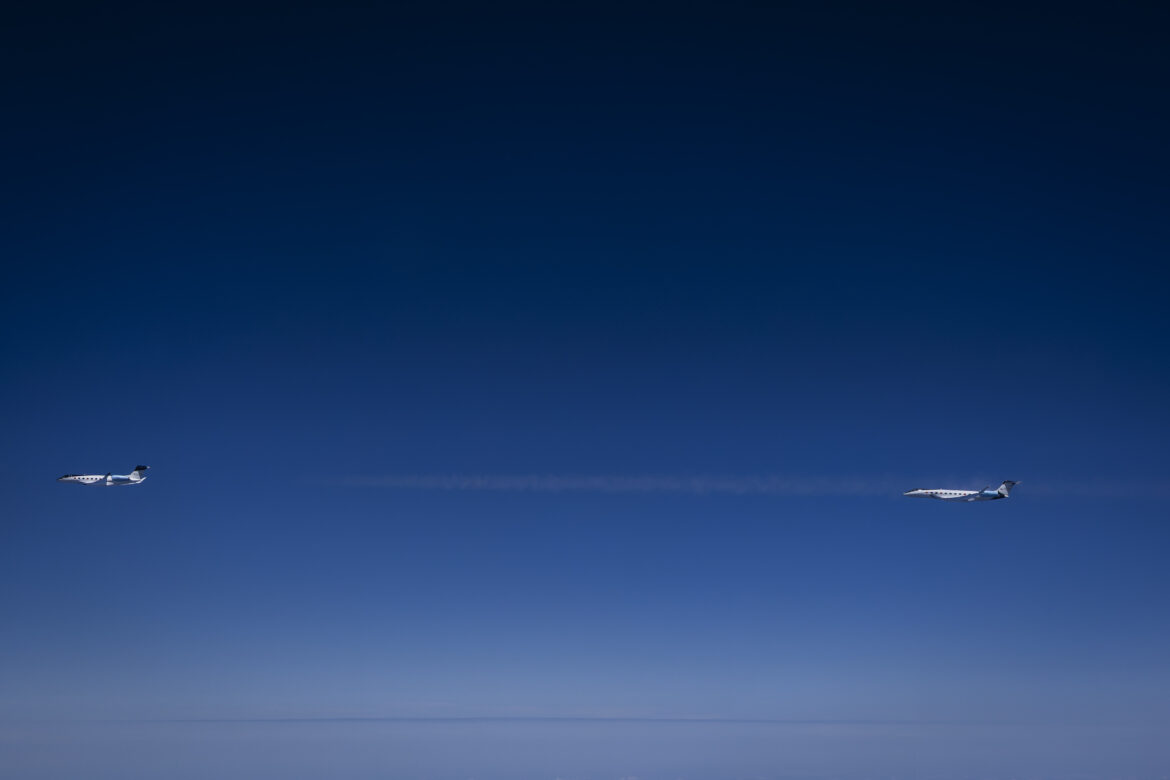 Gulfstream 100% SAF flight, Gulfstream G800 SAF, Gulfstream G700 emissions testing, sustainable aviation fuel, neat SAF aviation, contrail emissions reduction, aviation emissions testing, Pearl 700 engine SAF, business aviation sustainability, high altitude SAF testing,