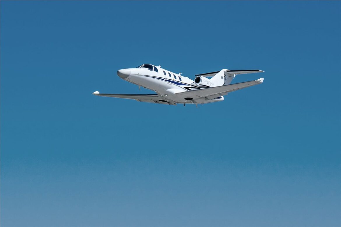 Cessna Citation M2 Gen3, Citation M2 Gen3 first flight, Textron Aviation M2 Gen3, Cessna light jet, Citation M2 Gen3 flight testing, Garmin Emergency Autoland, Garmin G3000 avionics, Cessna Citation M2 Gen3 certification, next generation light jet, Textron Aviation business jets,