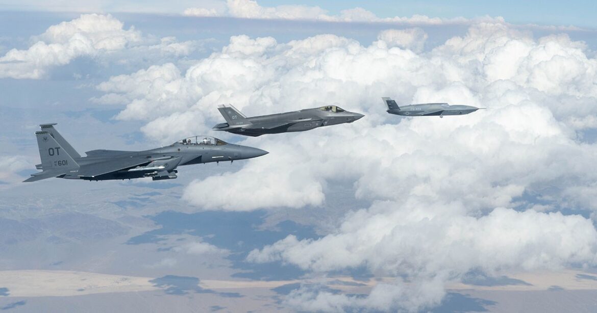 GA-ASI, FQ-42 Vengeance, Collaborative Combat Aircraft, Creech Air Force Base, Mike Atwood, Gambit Series, XQ-67A, MQ-20 Avenger, low observability,